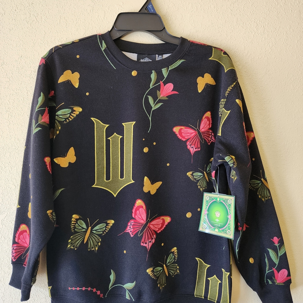 Women’s Black Butterfly Print Crewneck Sweater
